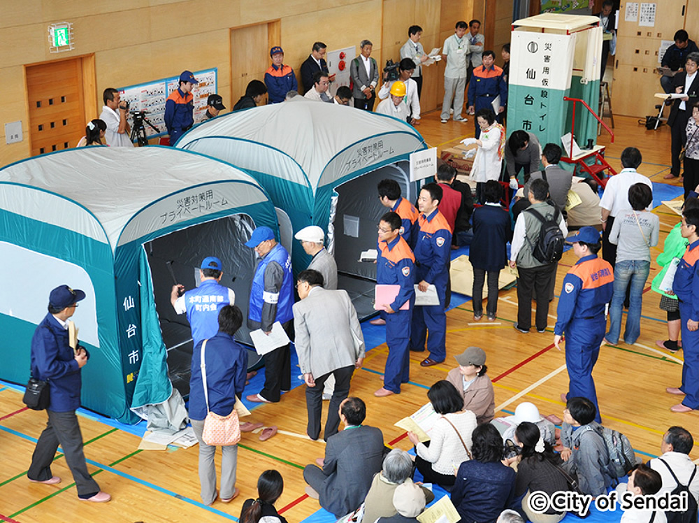 日本地震工学シンポジウム